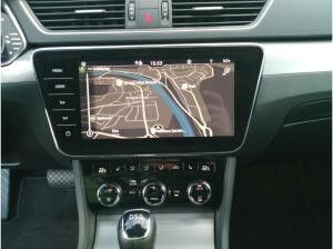 Skoda Superb Combi Amb. TSI DSG LED AHK virtual 18"