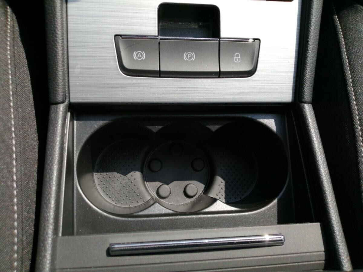 Skoda Superb Combi Amb. TSI DSG LED AHK virtual 18"