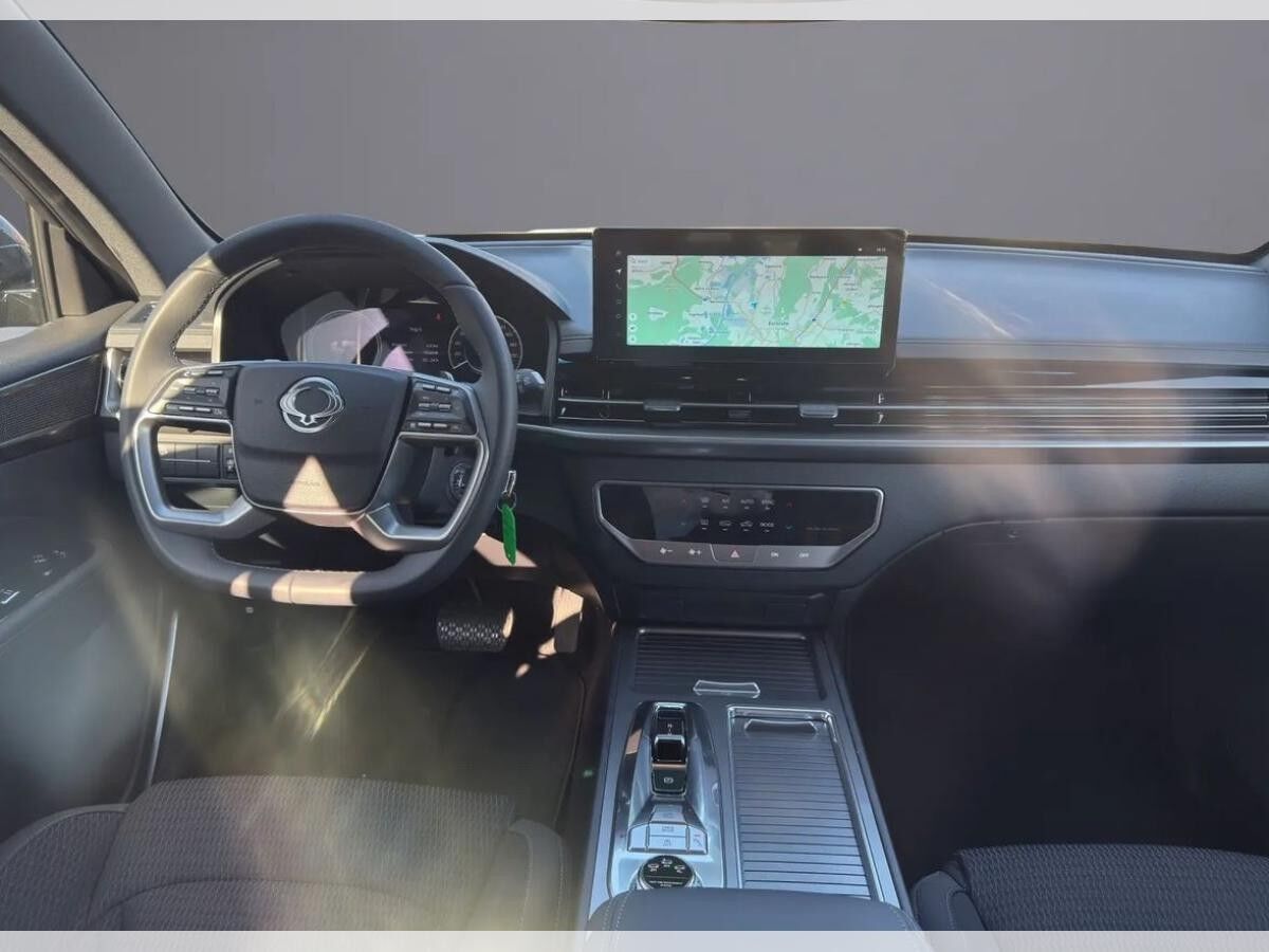 SsangYong Rexton Core 2.2 e-XDi AT AWD *RFK/Navi/PDC/LED*