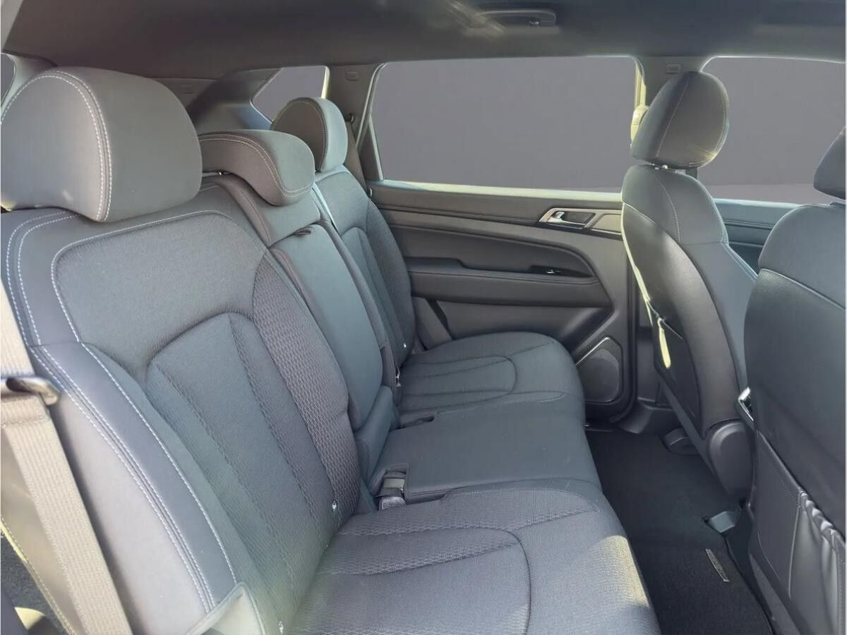 SsangYong Rexton Core 2.2 e-XDi AT AWD *RFK/Navi/PDC/LED*