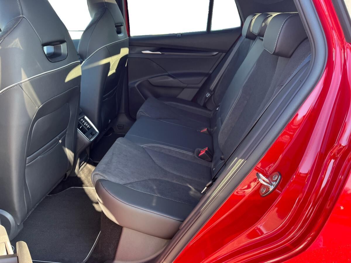 Skoda ENYAQ Coupe 85 Sportline EINZELSTÜCK 360° ACC Pano Navi LED