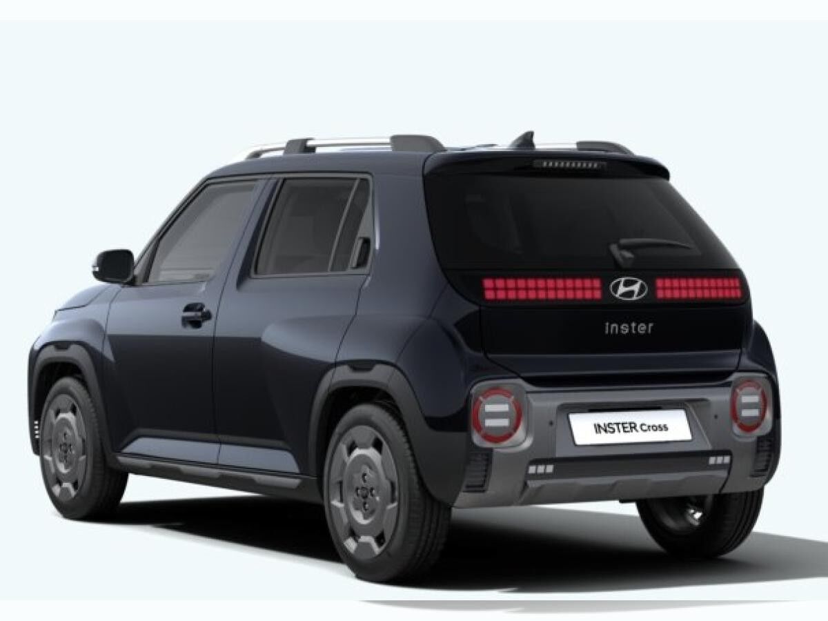 Hyundai INSTER (MY25) 49 kWh (115 PS) 2WD CROSS Effizienz-Paket