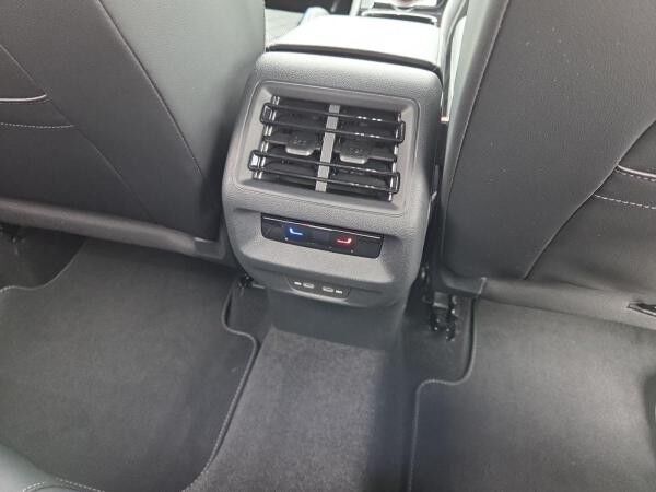 Volkswagen Tiguan R-Line 1.5 eHybrid DSG Navi*AHK*LED-Matrix