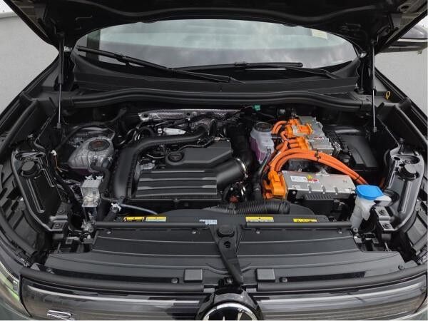 Volkswagen Tiguan R-Line 1.5 eHybrid DSG Navi*AHK*LED-Matrix
