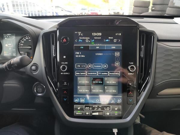Subaru Forester 2.0ie e-BOXER Platinum