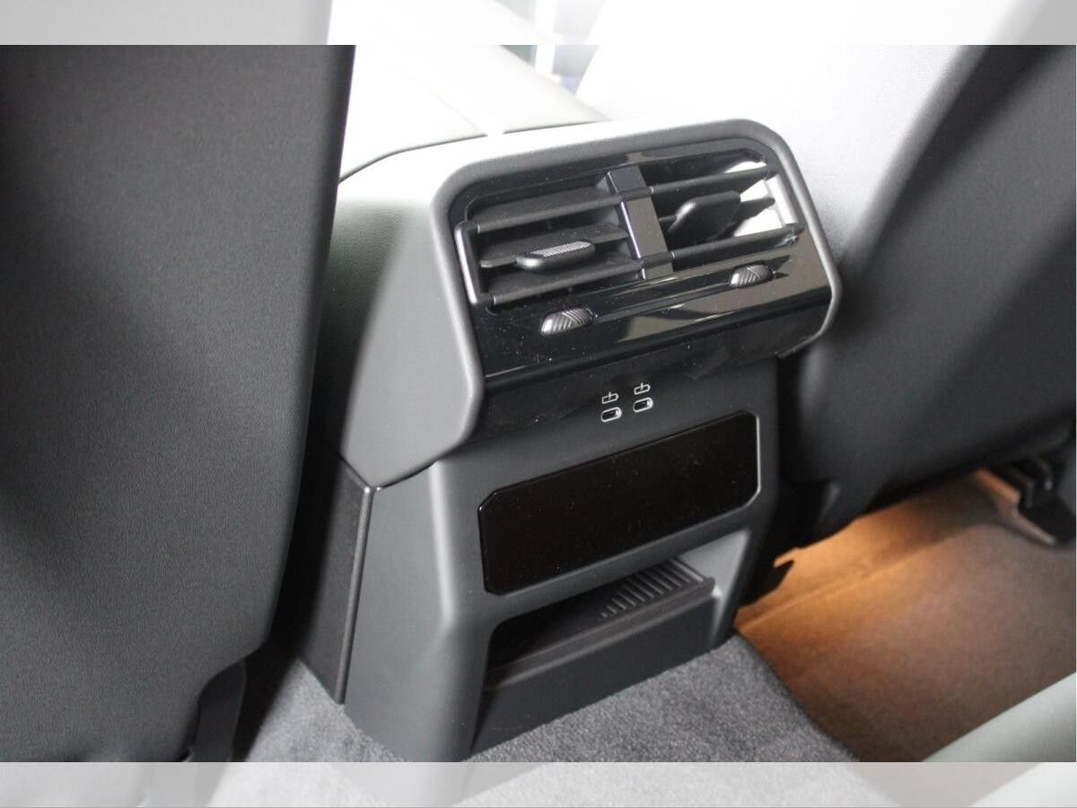 BMW i5 M60 xDrive AKTION:INKL.WRK+M PRO+20 LM+PANODACH+HEAD-UP+ACC+E-SITZ+TRAVEL