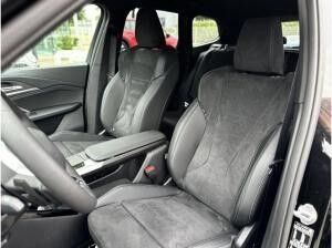 BMW iX1 xDrive30 M Sportpaket Head-Up HK HiFi DAB