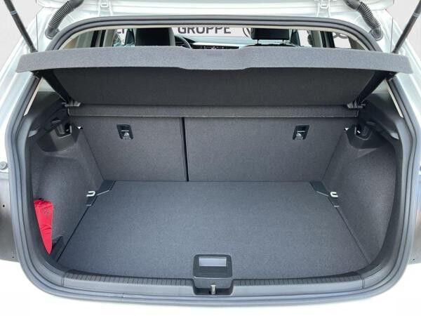 Volkswagen Polo Life 1.0