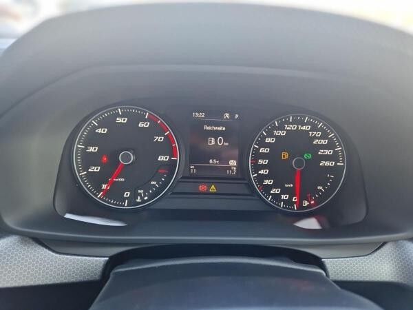 Seat Leon Style 1.0 eTSI DSG SHZ CarPlay LED