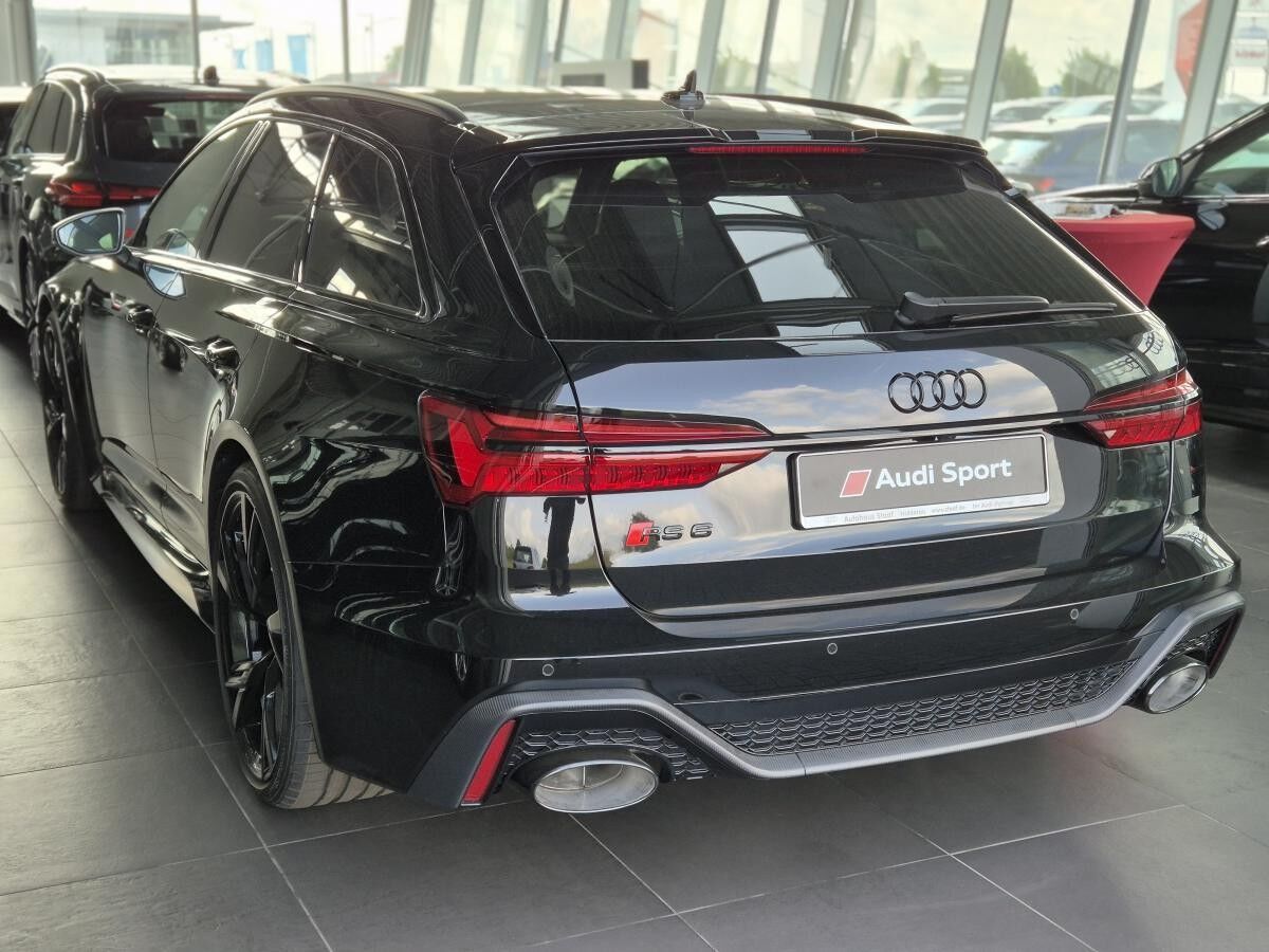 Audi RS6 Avant Performance