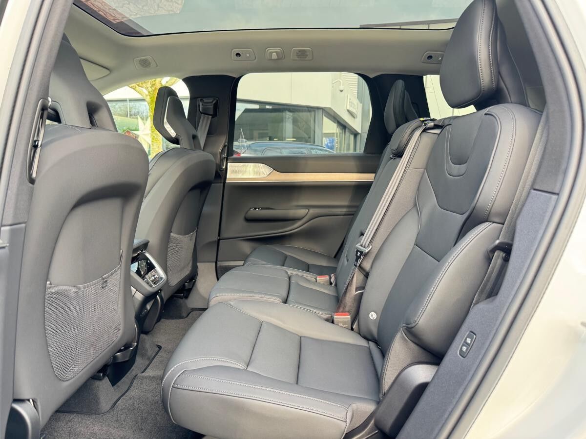 Volvo EX90 Twin Motor AWD ULTRA - 7 Sitzer - sofort lieferbar -