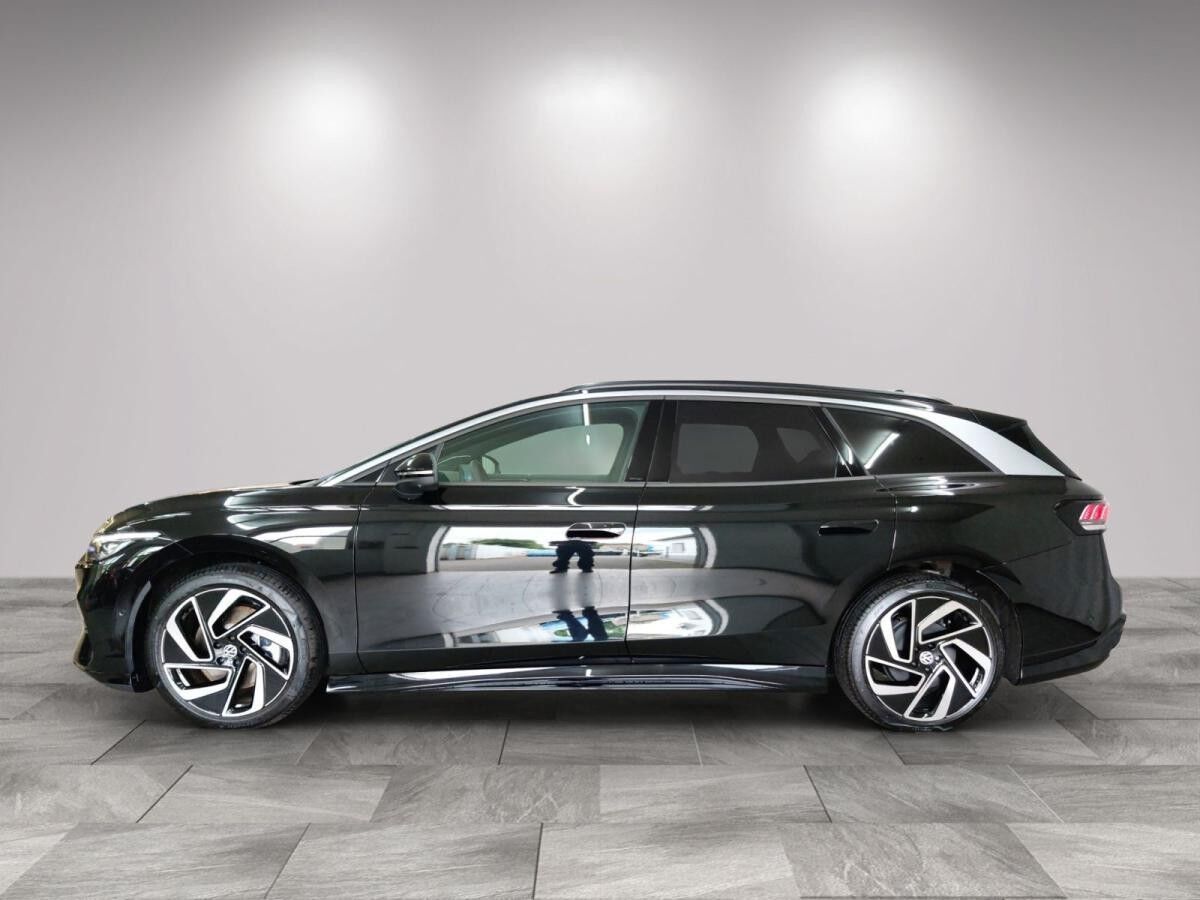 Volkswagen ID.7 Tourer Pro h/AHK/Matrix/Wärmepu/01.30Garantie