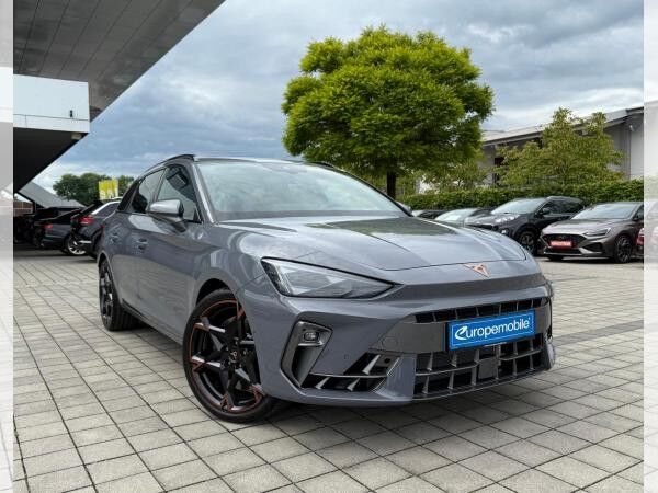Cupra Leon Sportstourer VZ 2.0 TSI 245 kW DSG (UVP 64.362€/SOFORT) PANO/NAV/AHK/SIDE/MATRIX/SENNH./UVM.