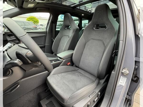 Cupra Leon Sportstourer VZ 2.0 TSI 245 kW DSG (UVP 64.362€/SOFORT) PANO/NAV/AHK/SIDE/MATRIX/SENNH./UVM.