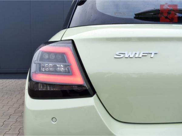 Suzuki Swift Club 1.2l M/T Dualjet Hybrid