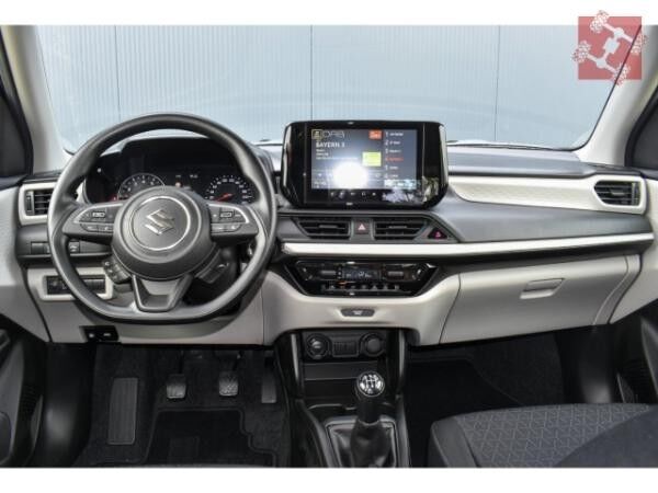Suzuki Swift Club Hybrid Navi LED ACC Apple CarPlay DAB