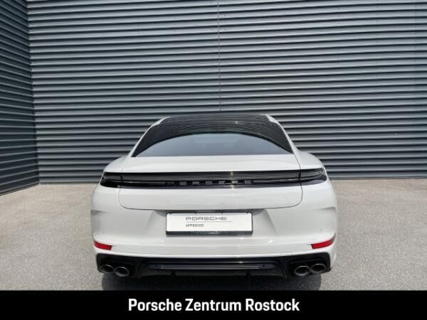Porsche Panamera 4 E-Hybrid