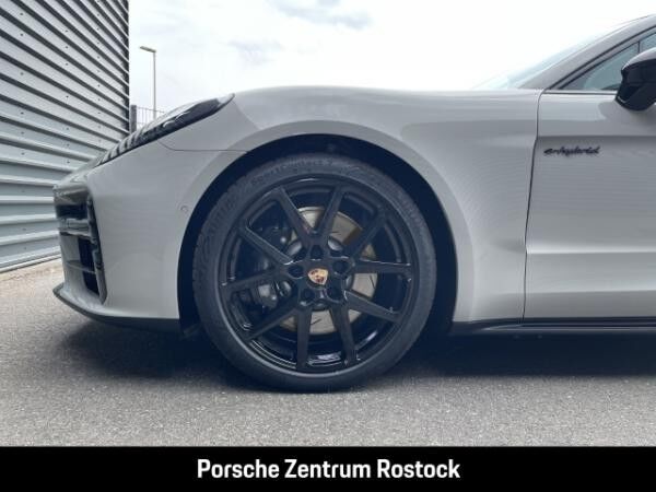 Porsche Panamera 4 E-Hybrid