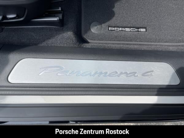 Porsche Panamera 4 E-Hybrid