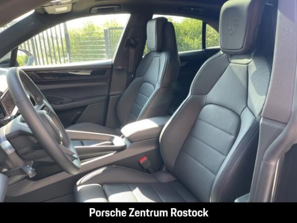 Porsche Macan 4