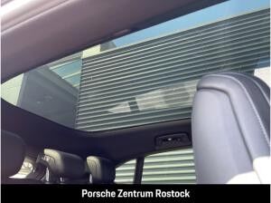 Porsche Taycan 4 Cross Turismo