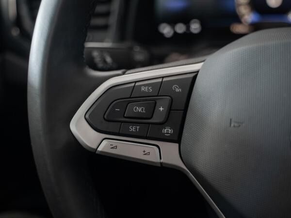 Volkswagen Polo 1,0 Life LED AppConnect Parkpilot Sitzheizg