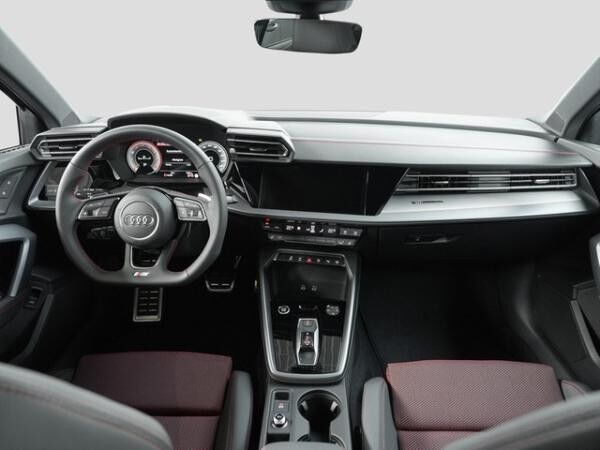 Audi A3 Lim 35 TFSI S line Matrix, AHK, Sound, RFK