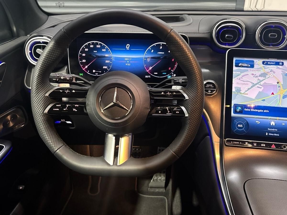 Mercedes-Benz GLC 450 d 4M AMG Distronic Digital-Light Pano