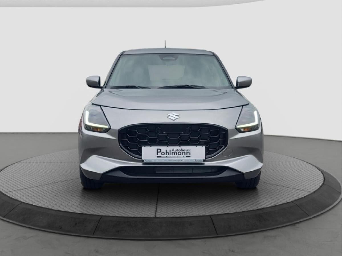 Suzuki Swift 1.2 HYBRID Comfort Navi LED DAB SHZ Keyless Entry Keyless Ausparkassistent Totwinkelassistent