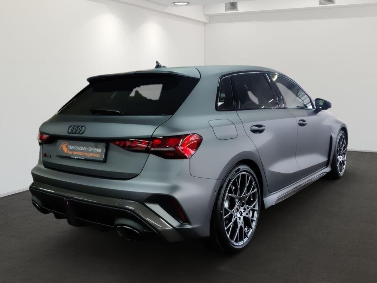 Audi RS3 RS 3 Sportback RS Sportauspuff Navi Matrix AssistenzpaketPlus