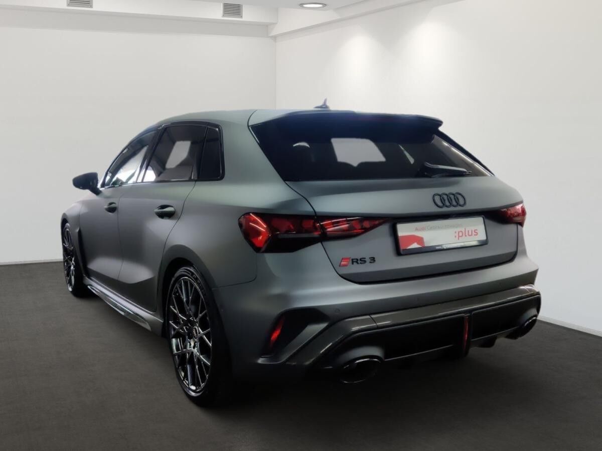 Audi RS3 RS 3 Sportback RS Sportauspuff Navi Matrix AssistenzpaketPlus