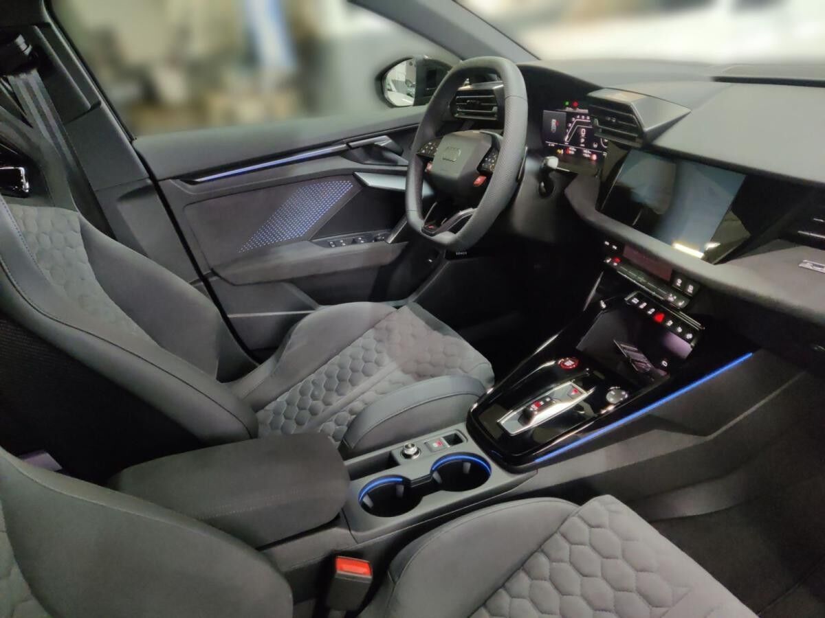 Audi RS3 RS 3 Sportback RS Sportauspuff Navi Matrix AssistenzpaketPlus