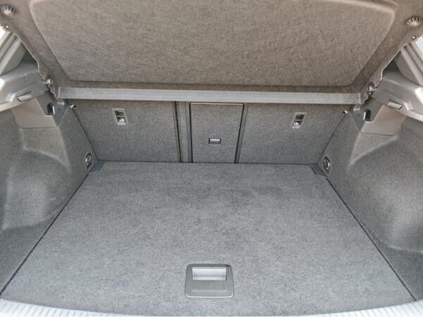 Volkswagen T-Roc R-Line 2.0 TDI Kamera AHK Navi QI
