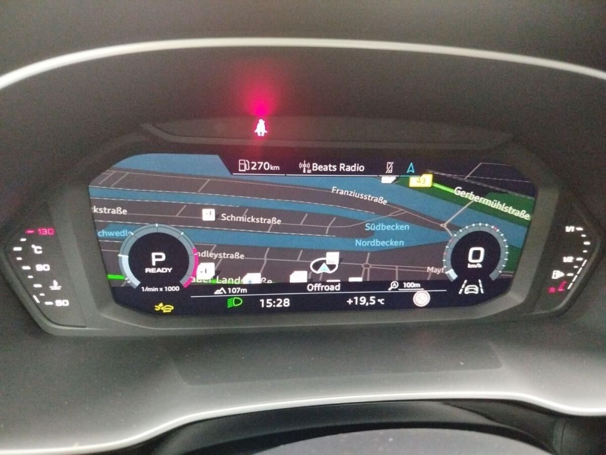 Audi Q3 35 TDI S tronic LED DAB PDC