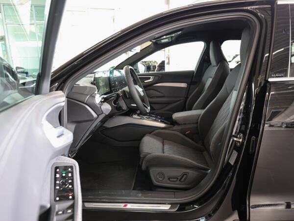 Audi A5 Avant e-hybrid quattro - Vorführwagen - sofort verfügbar