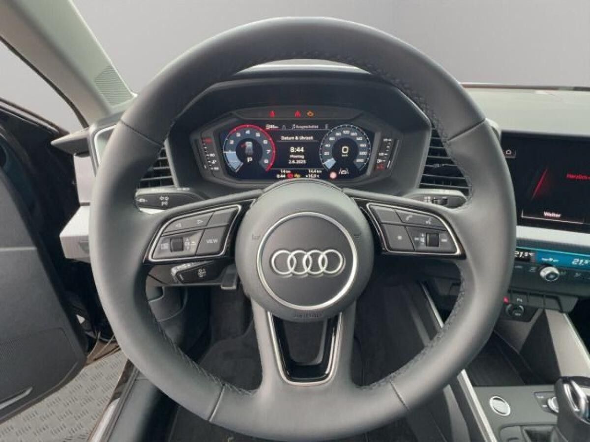 Audi A1 Sportback advanced 25 TFSI S tronic LED+PDC