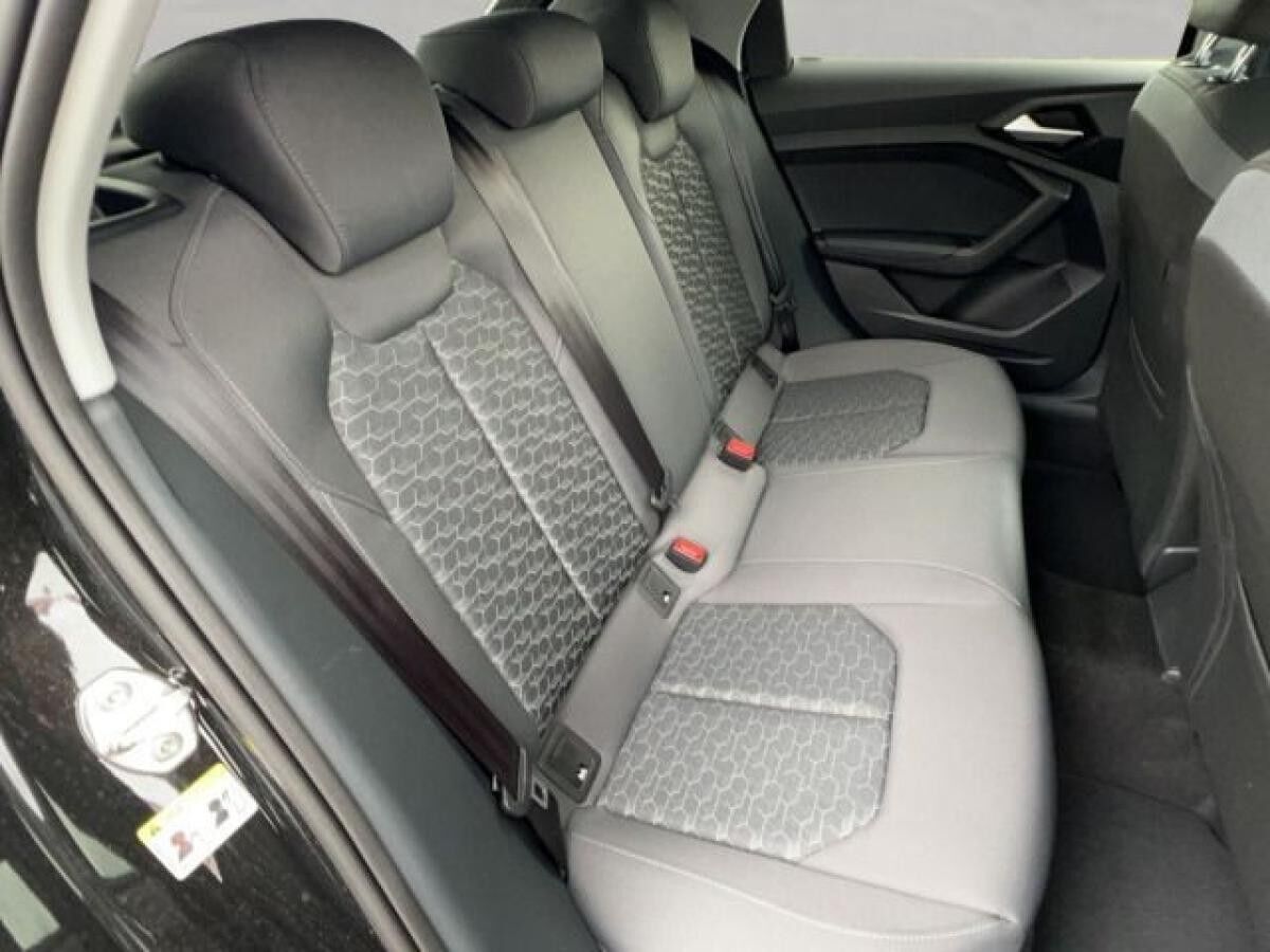 Audi A1 Sportback advanced 25 TFSI S tronic LED+PDC