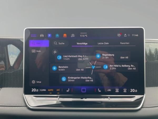 Volkswagen Tiguan 2,0 TDI GOAL Matrix AHK Pano Sitzhzg