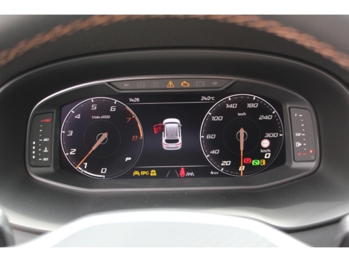 Cupra Ateca 2.0 TSI DSG 4Drive VZ NAVI AHK 360 KAMERA SHZ GRA 19