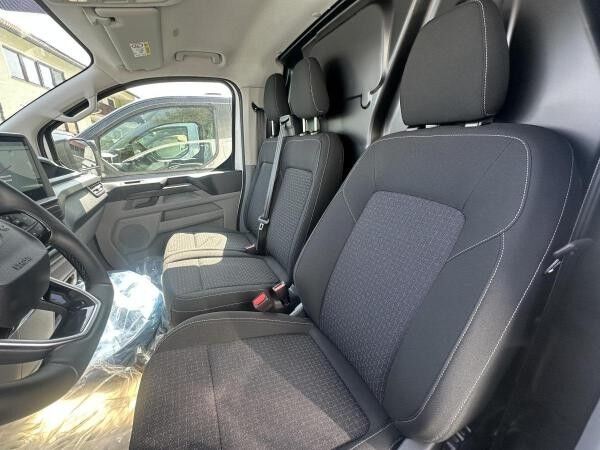 Ford Transit Custom 320 L1 PHEV TREND KAMERA ACC NAVI