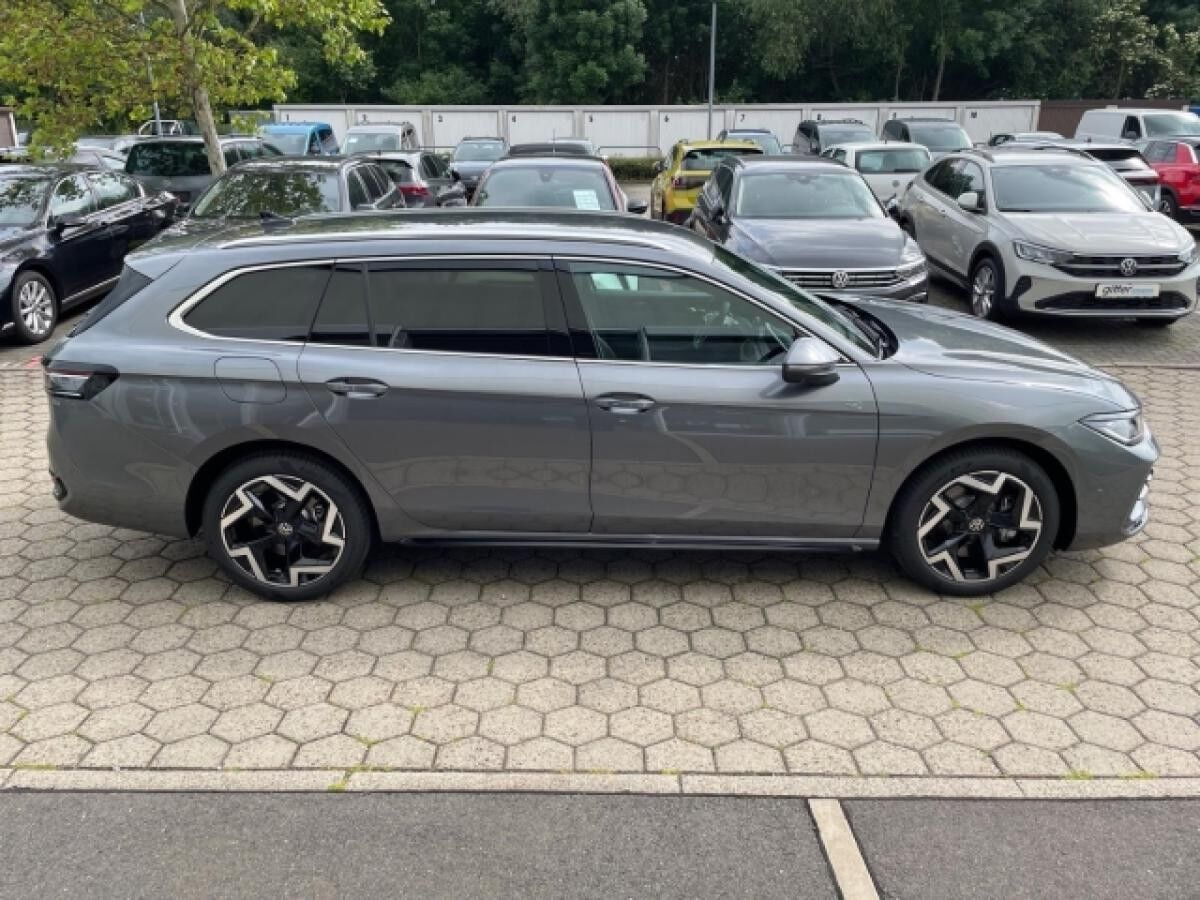 Volkswagen Passat Variant 1.5 TSI eHybrid 200 kW R-LINE 🏁 AHK ACC HUD