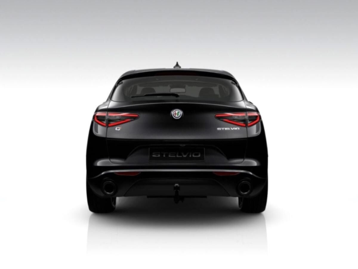 Alfa Romeo Stelvio Intensa 2.0 Turbo 16V 280PS Q4 AT8 AHK  LED **NUR FÜR GEWERBE**