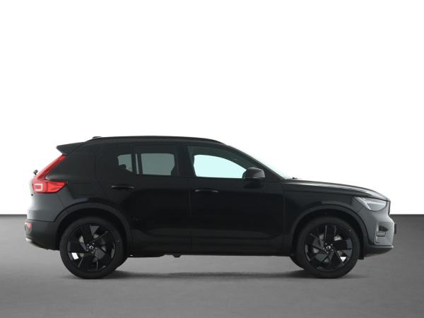 Volvo XC40 B3/ Onyx Black/ Black Edition/ sofort