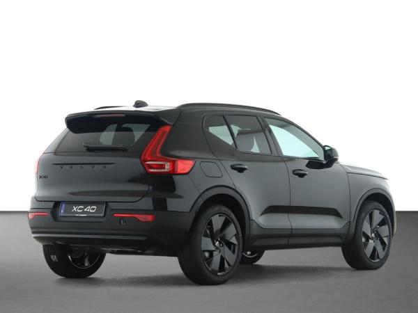 Volvo XC40 B3/ Onyx Black/ Black Edition/ sofort