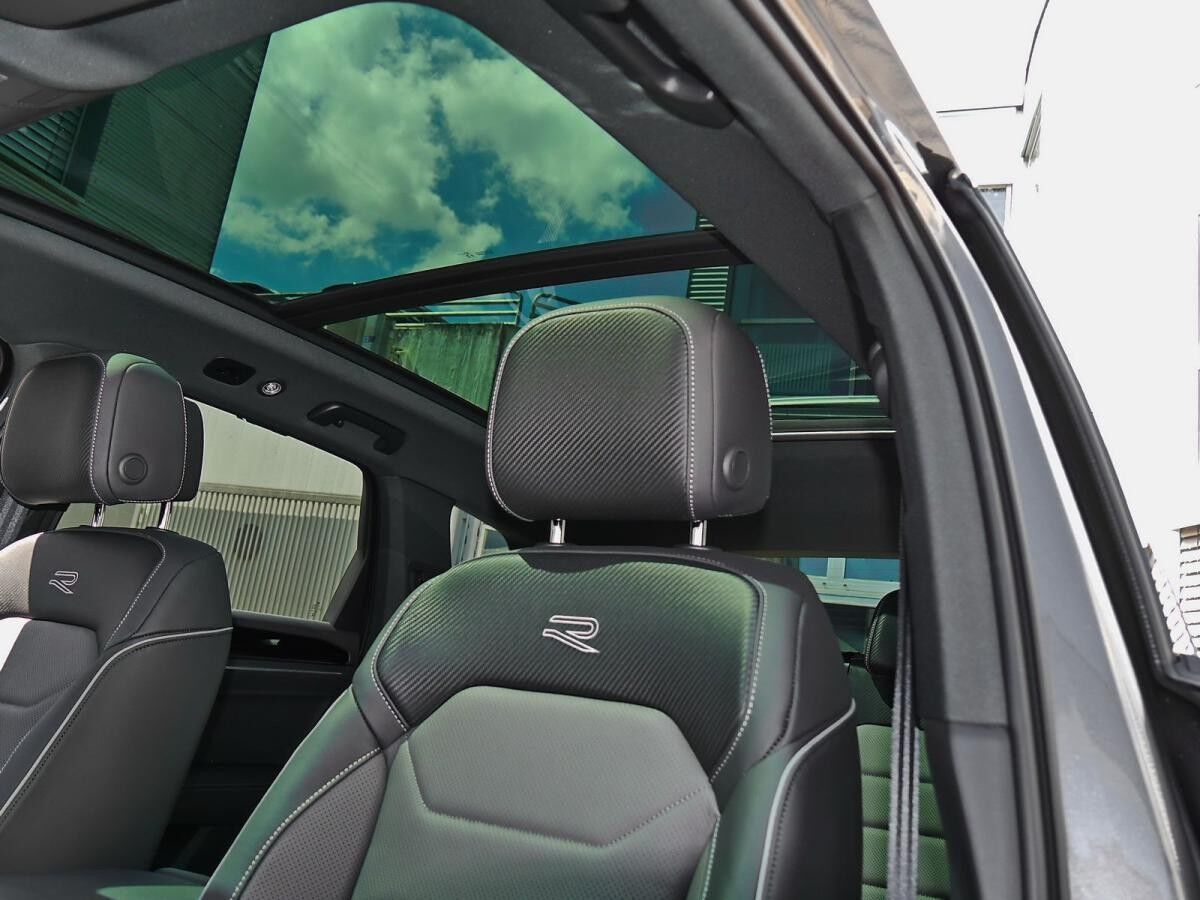 Volkswagen Touareg R-Line 3,0 l V6 TDI *Sofort Verfügbar*