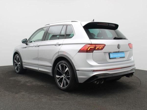 Volkswagen Tiguan R 2.0 TSI 4M DSG Akrapovic, Matrix, AHK,