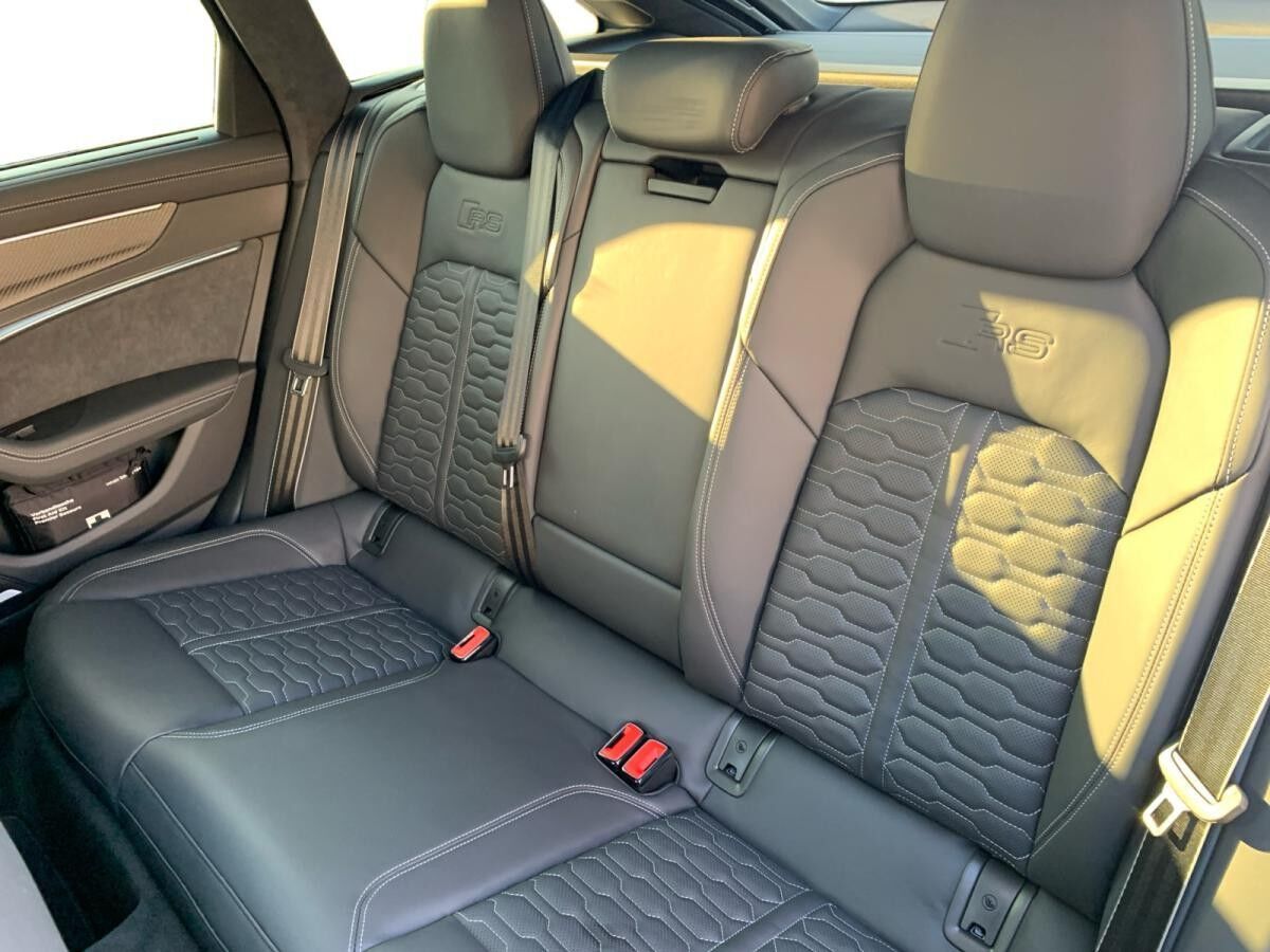 Audi RS6 RS 6 Avant tiptronic Audi RS6 RS 6 Avant tiptronic