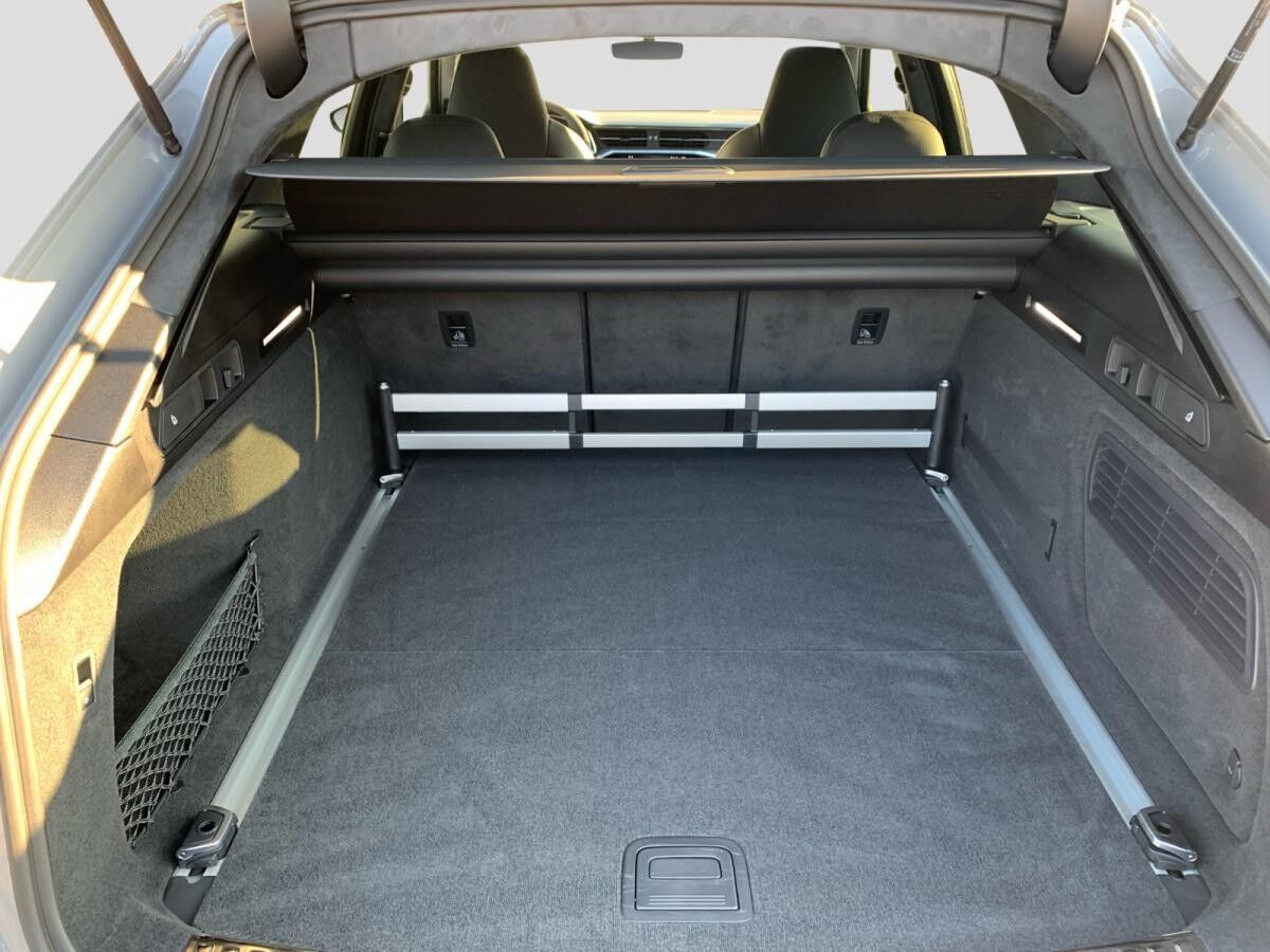 Audi RS6 RS 6 Avant tiptronic Audi RS6 RS 6 Avant tiptronic