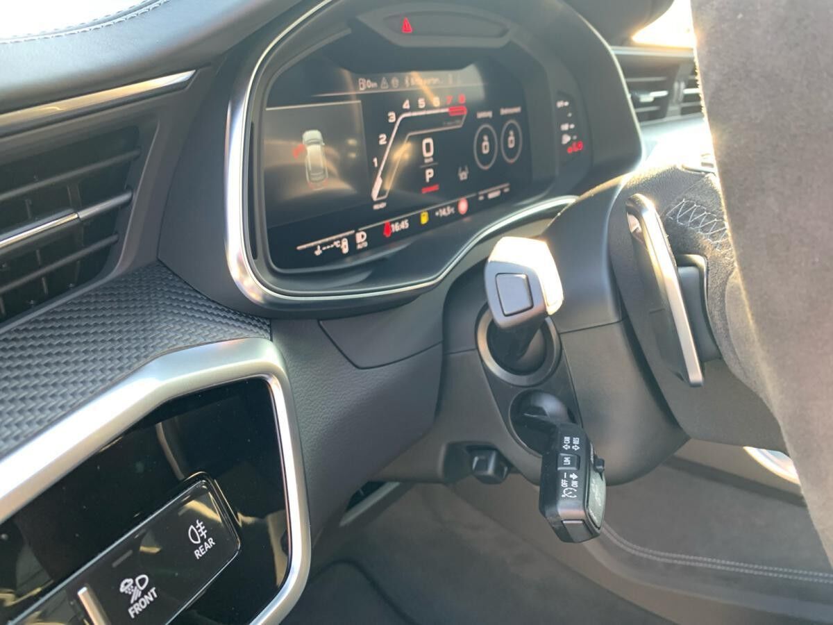 Audi RS6 RS 6 Avant tiptronic Audi RS6 RS 6 Avant tiptronic