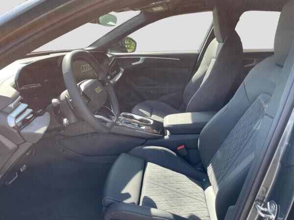 Audi A6 Avant TDI quattro S tronic